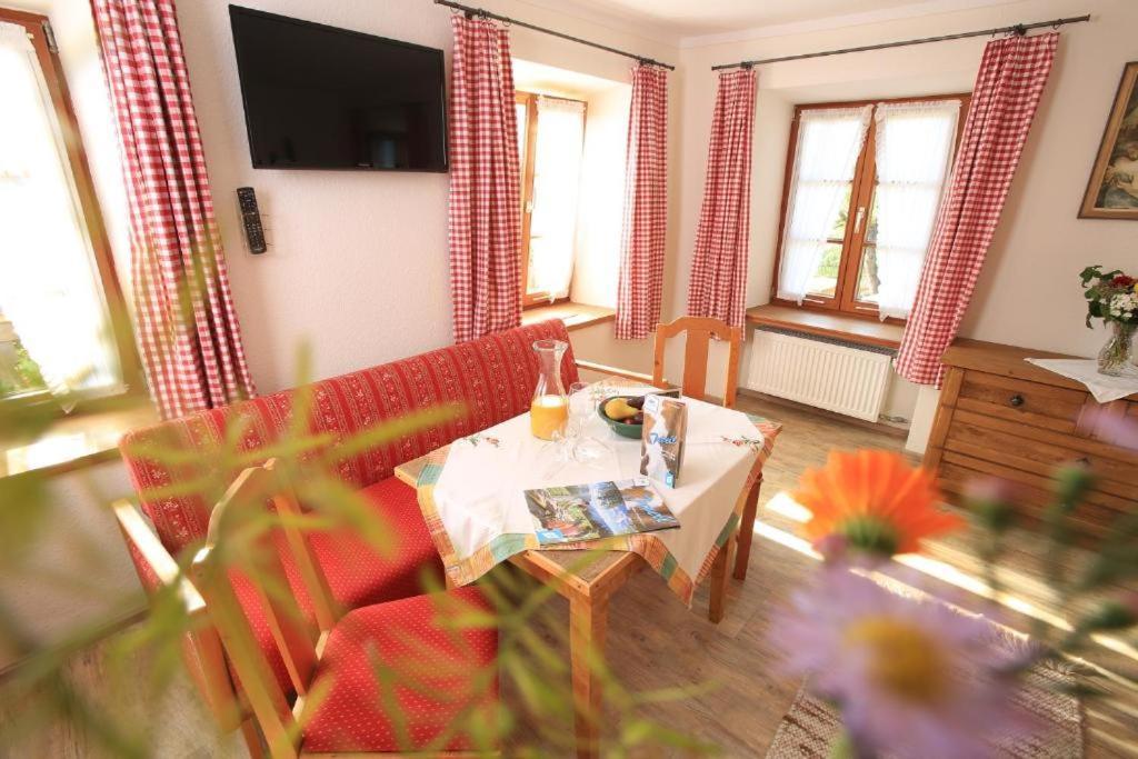 Biohof Wallnerhof - Chiemgau Karte Inzell Dış mekan fotoğraf